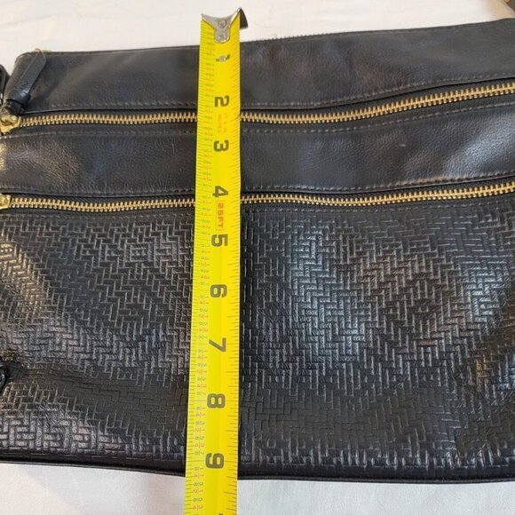 Chic Elliott Lucca Black Leather Crossbody Purse with Gold Zipper Accents - Picture 10 of 12